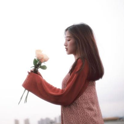 眼神對視能看出喜歡嗎，男女突然眼神對視是巧合嗎