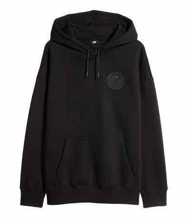 The Weeknd 透露二度與 H&M 聯(lián)名，肯迷：今年秋冬只穿這一件！