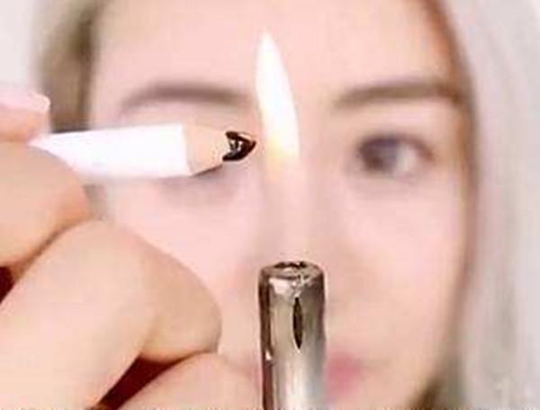 冰冰落淚卻妝容依舊！明星化妝師不會告訴你的六個化妝小技巧