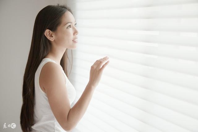 女人想被你泡的四個(gè)信號，有一條以上你就進(jìn)攻吧