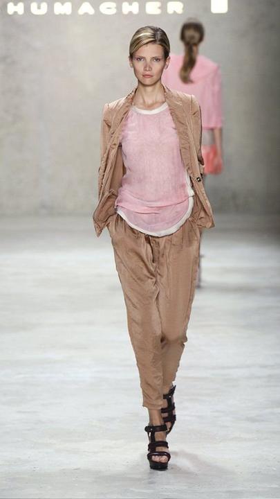 Dorothee Schumacher 法國(guó)高級(jí)時(shí)裝秀精選