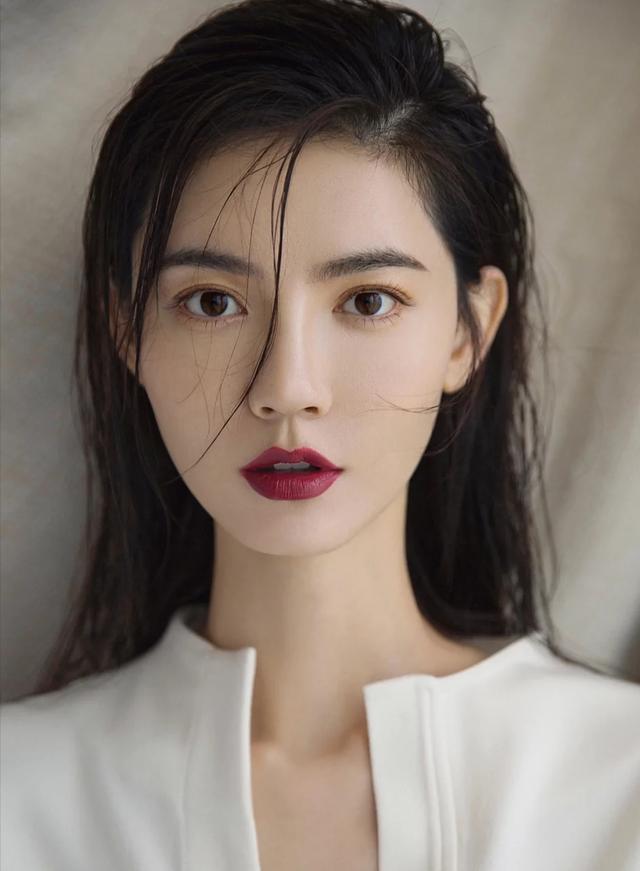 紀(jì)梵希口紅適合什么檔次，紀(jì)梵希賣得最好比較火的色號