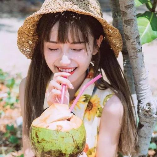 怎么讓女人日夜想你的方法，怎樣才能讓女人情不自禁更想你
