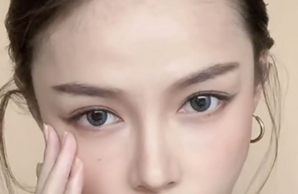 最凸顯女人味的一款妝容推薦，怎么打扮才最有女人味
