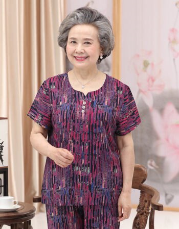 老年人不宜穿三種衣服，老人忌諱的顏色的衣服