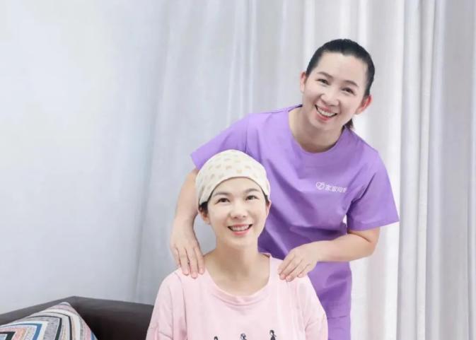 做月嫂的最佳年齡，月子婆婆照顧還是月嫂照顧好