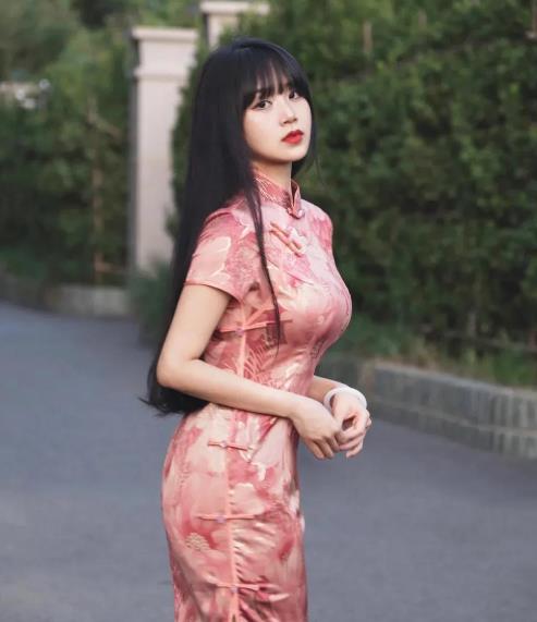 什么身材適合穿旗袍，敢穿旗袍的女人的性格