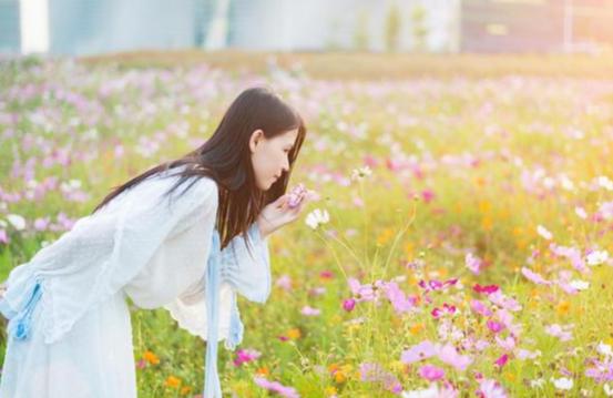 懂得提低頭的女人命越好，為什么懂得低頭的女人命越好